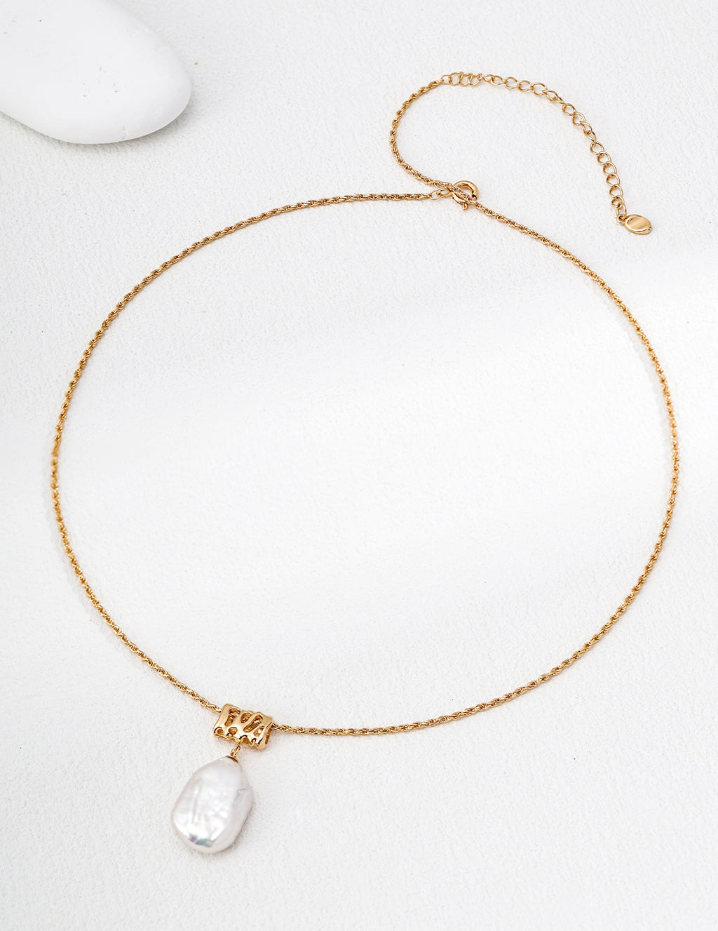 Vintage gold-tone square baroque pearl sterling silver jewelry (earrings, necklace (adjustable length), bracelet (adjustable))/مجوهرات من الفضة الإسترلينية العتيقة ذات اللون الذهبي المربع من اللؤلؤ الباروكي (أقراط، قلادة (بطول قابل للتعديل)（D0677-2)）
