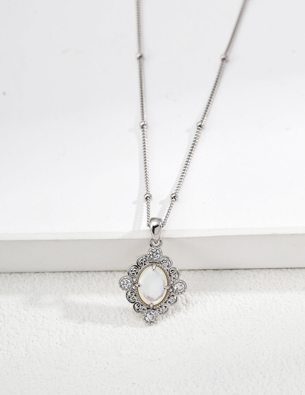 Gothic sterling silver vintage necklace and earrings/قلادة （D0681）وأقراط من الفضة الإسترلينية بتصميم قوطي عتيق