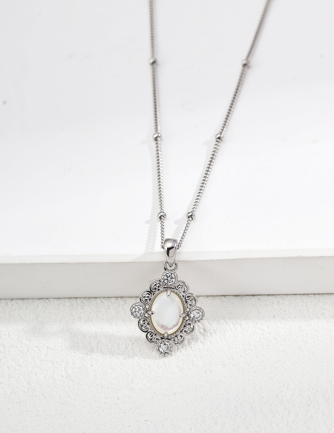 Gothic sterling silver vintage necklace and earrings/قلادة （D0681）وأقراط من الفضة الإسترلينية بتصميم قوطي عتيق