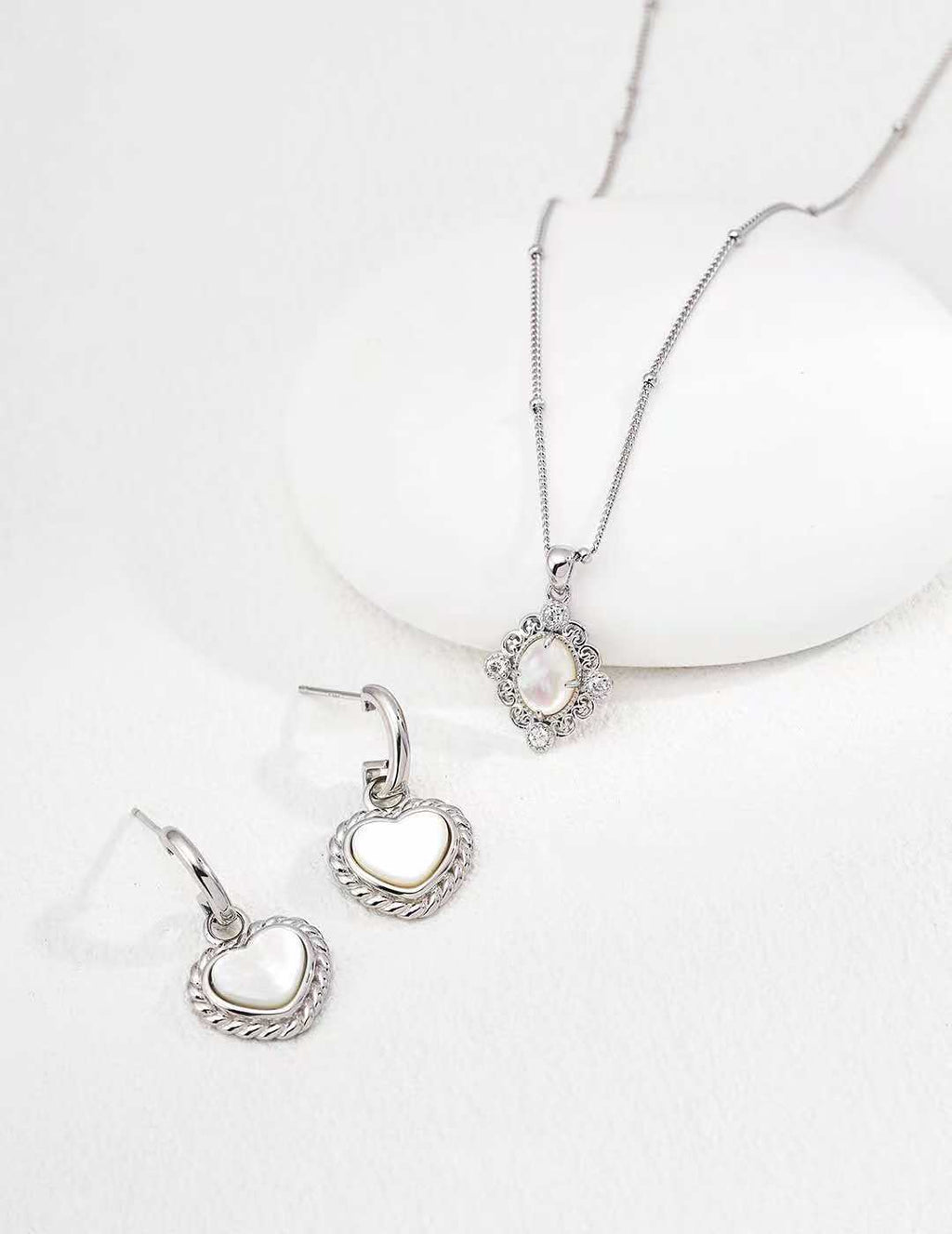 Gothic sterling silver vintage necklace and earrings/قلادة （D0681）وأقراط من الفضة الإسترلينية بتصميم قوطي عتيق