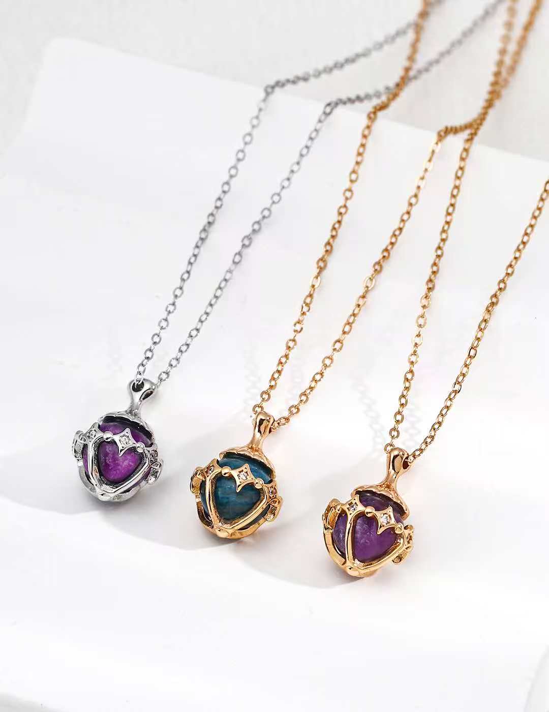 lucky star necklace/قلادة النجمة المحظوظة（D0669）