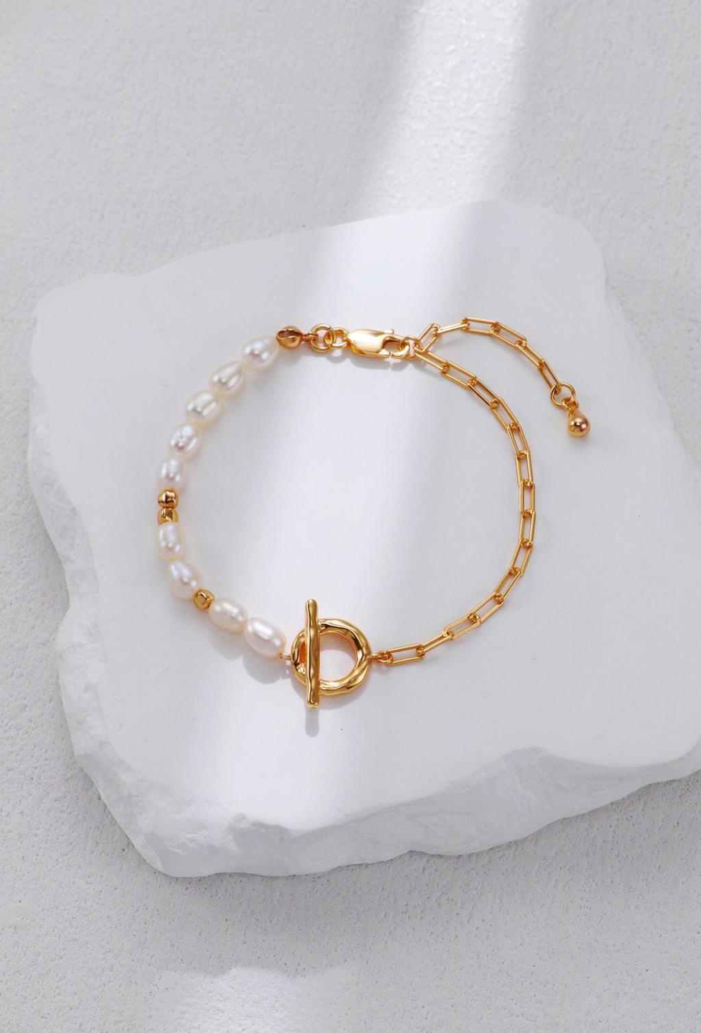 Pearl Bracelet and Earring/ أساور وأقراط من اللؤلؤ（GZSL0206）