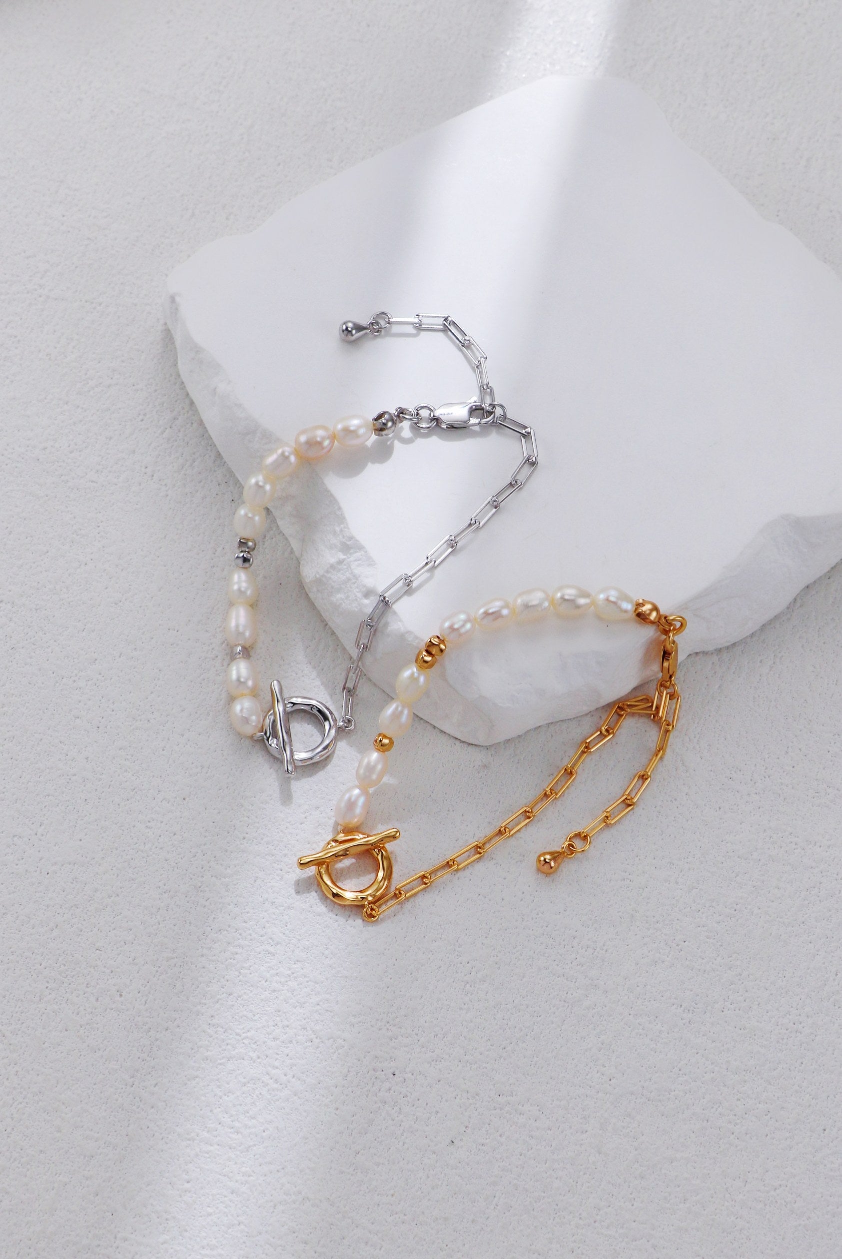 Pearl Bracelet and Earring/ أساور وأقراط من اللؤلؤ（GZSL0206）