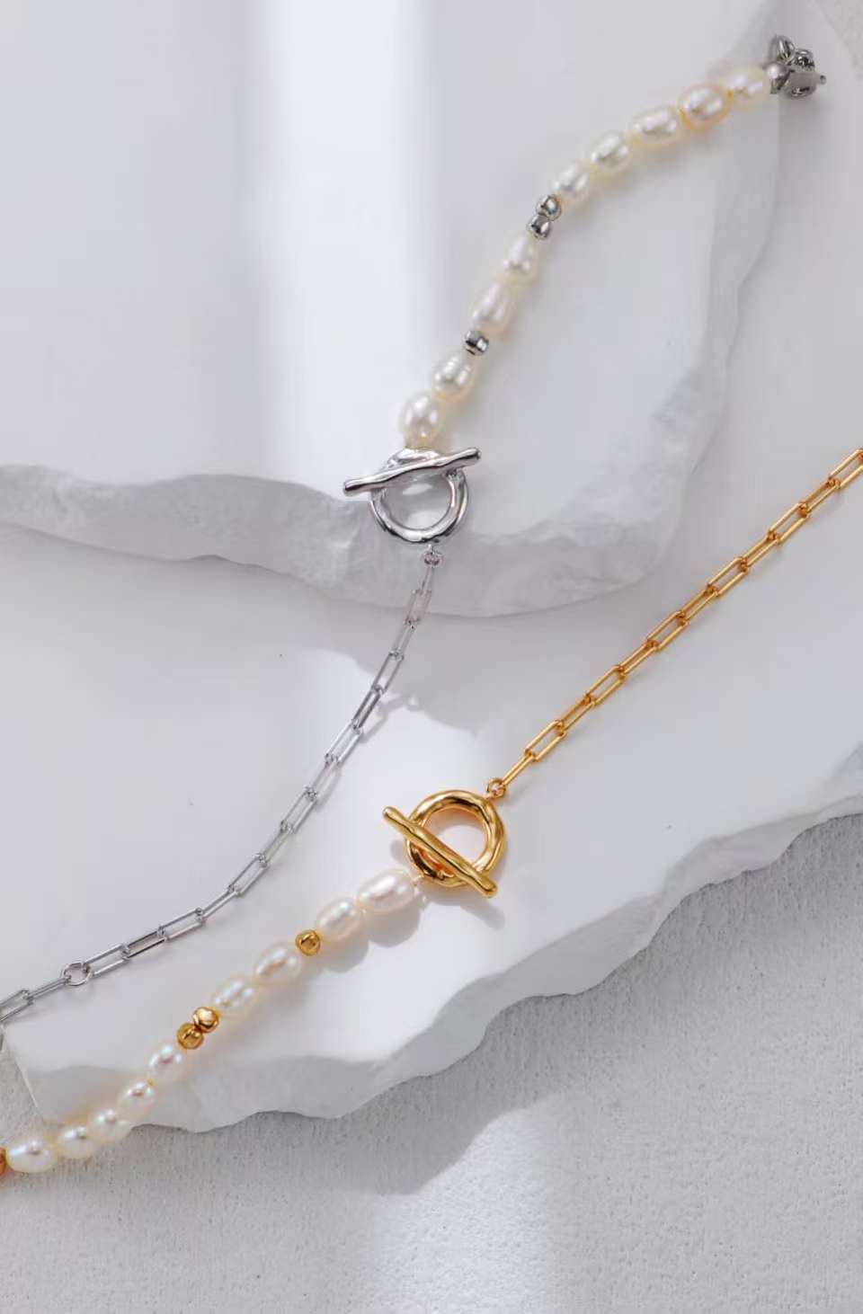 Pearl Bracelet and Earring/ أساور وأقراط من اللؤلؤ（GZSL0206）