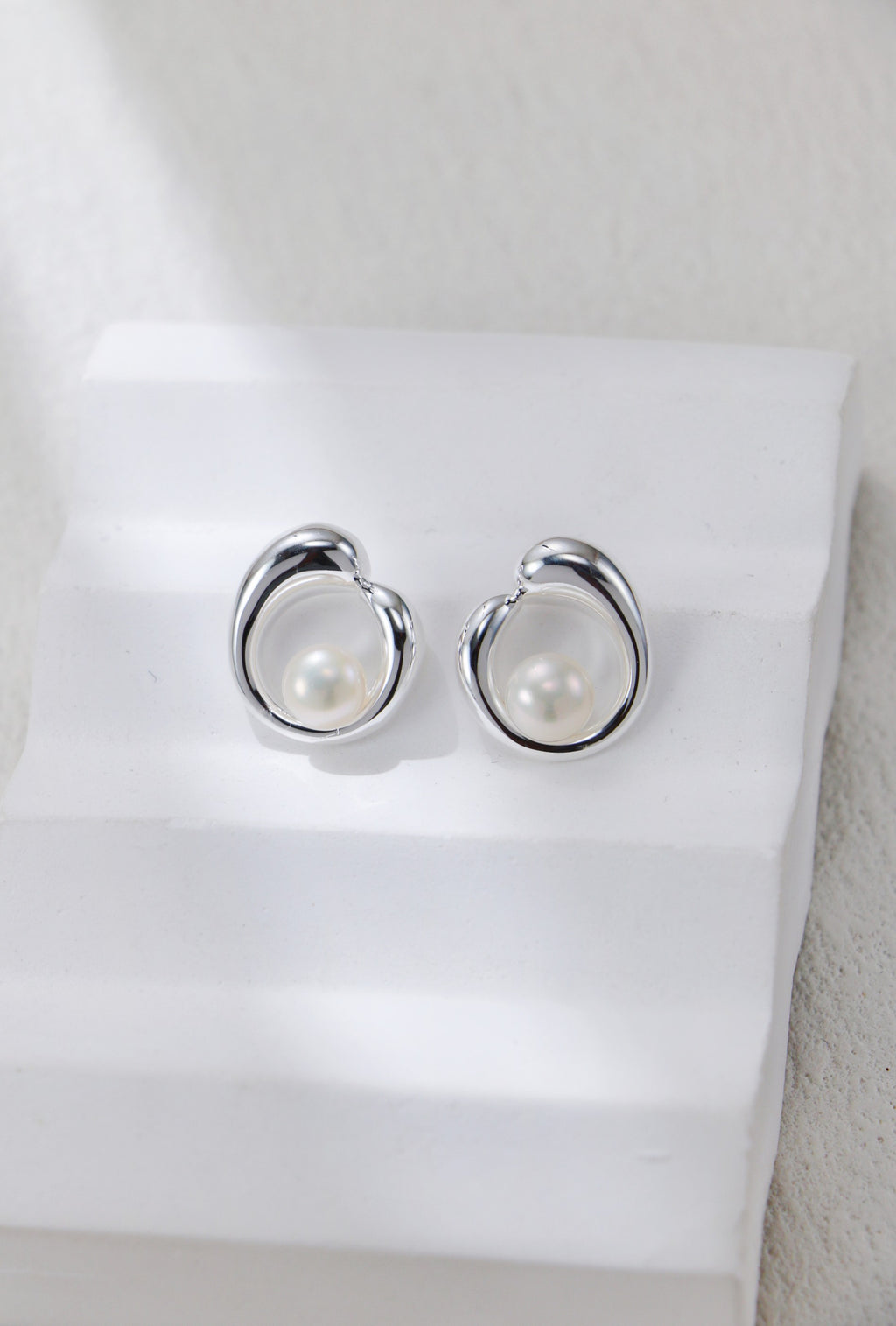 Pearl Earring/ أقراط بالؤلؤة（GZCE0409）