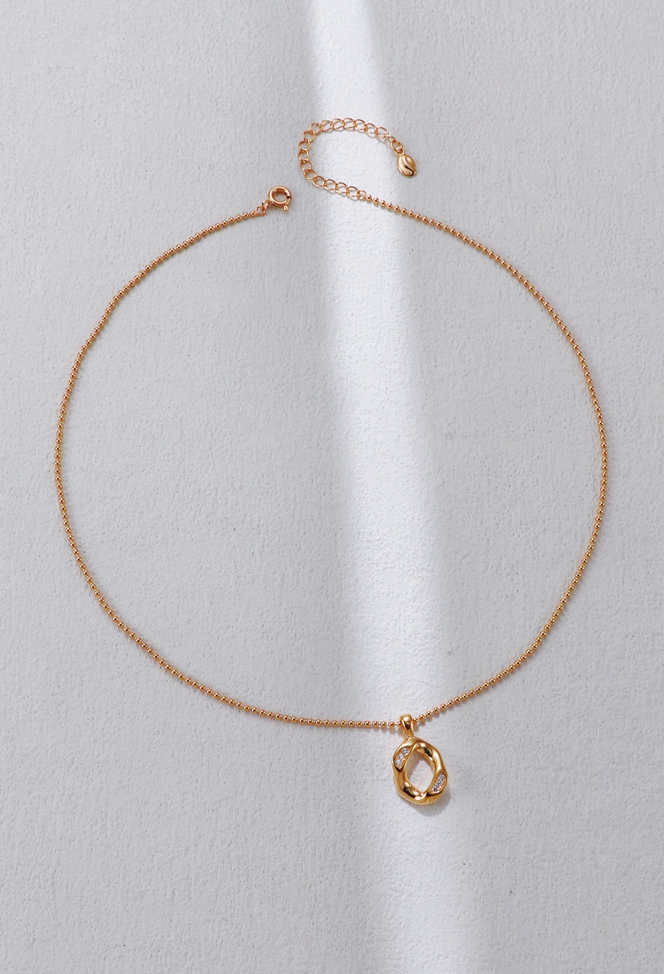 Zircon Silver Necklace/ عقد فضي بالزروكونيوم （GZD0611）