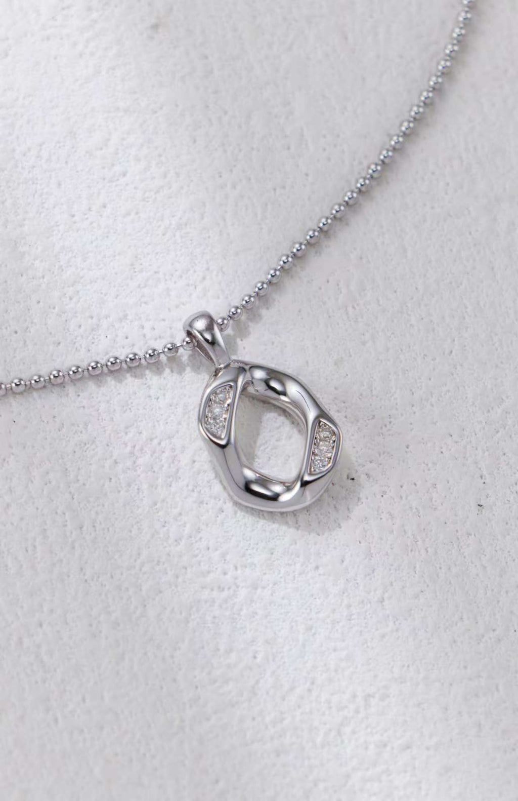 Zircon Silver Necklace/ عقد فضي بالزروكونيوم （GZD0611）