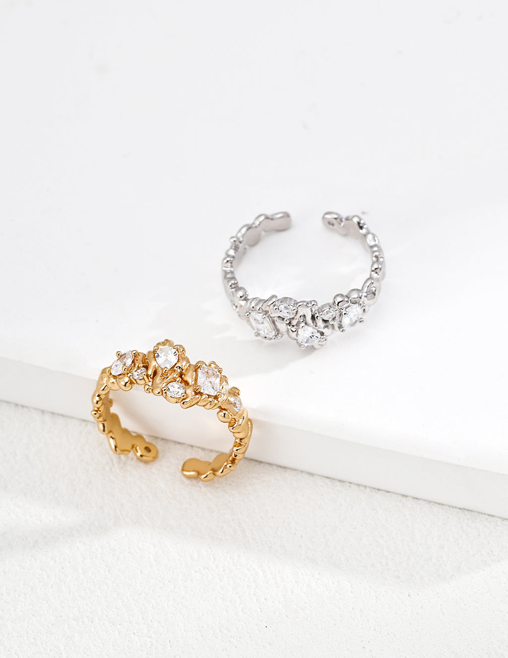 Vintage Design Rings and Earrings/ خواتم وأقراط بتصميمٍ عتيق（J0343）