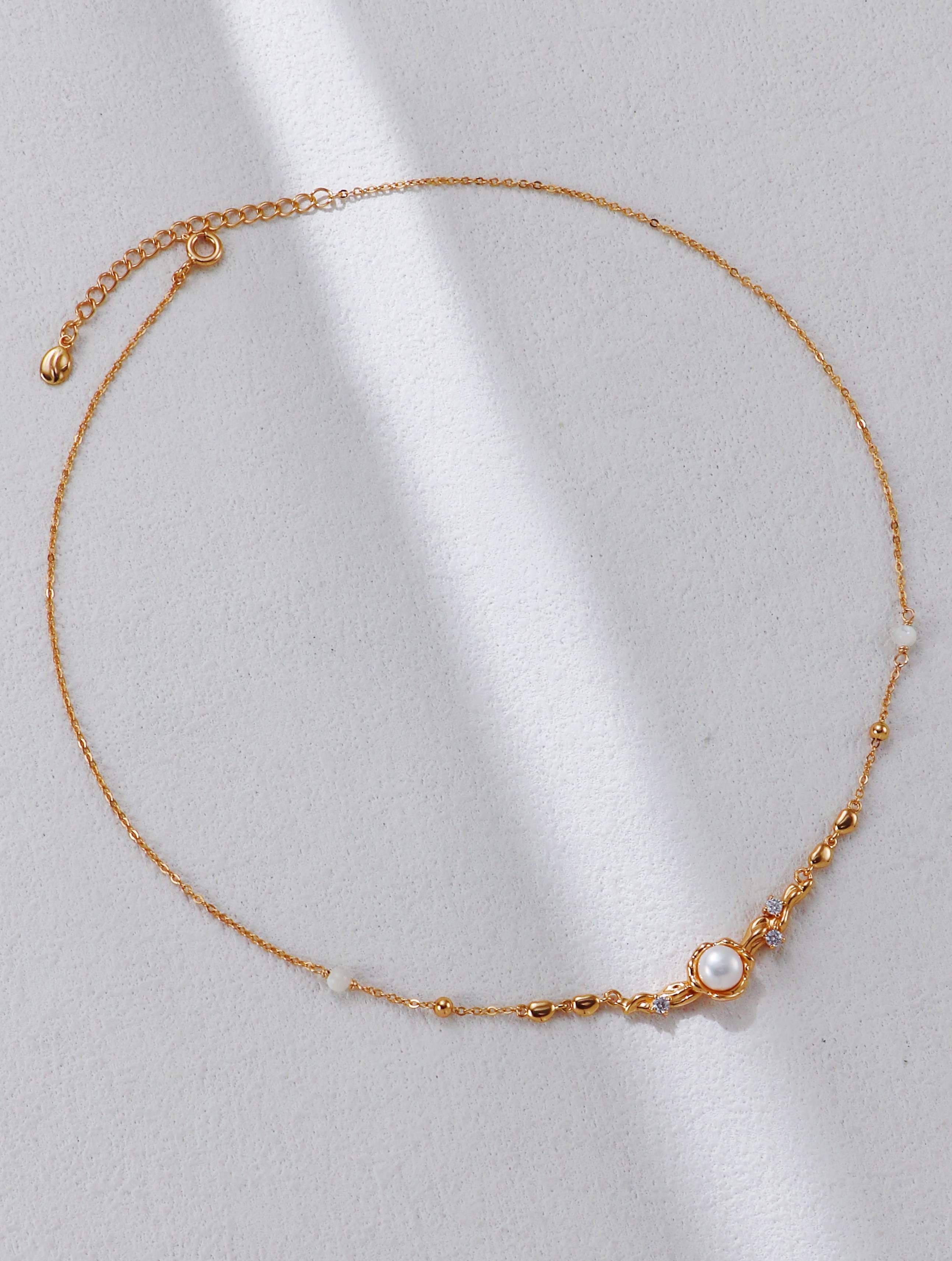 Pearl and Zircon Necklace/عقد من اللؤلؤ والزركون （GZD0605）